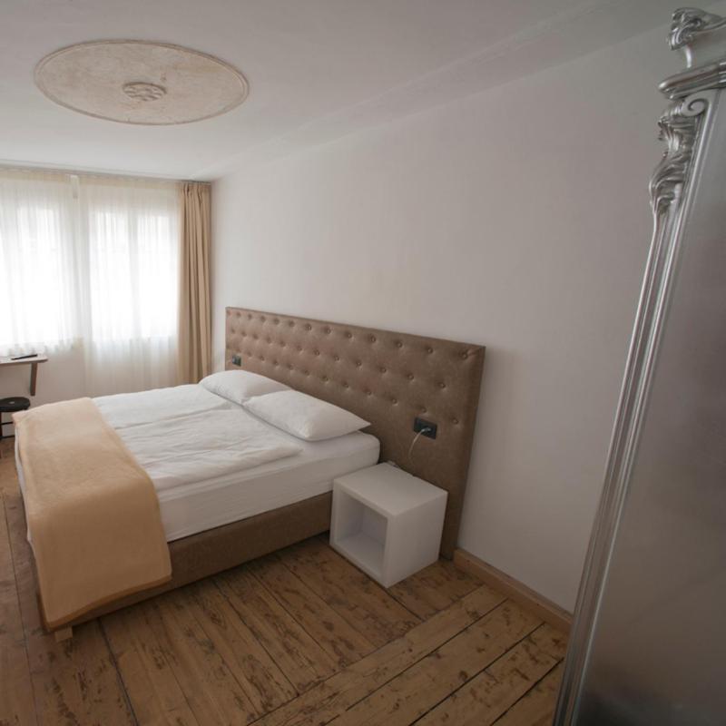Sir Thomas Bed And More Bolzano Exteriör bild