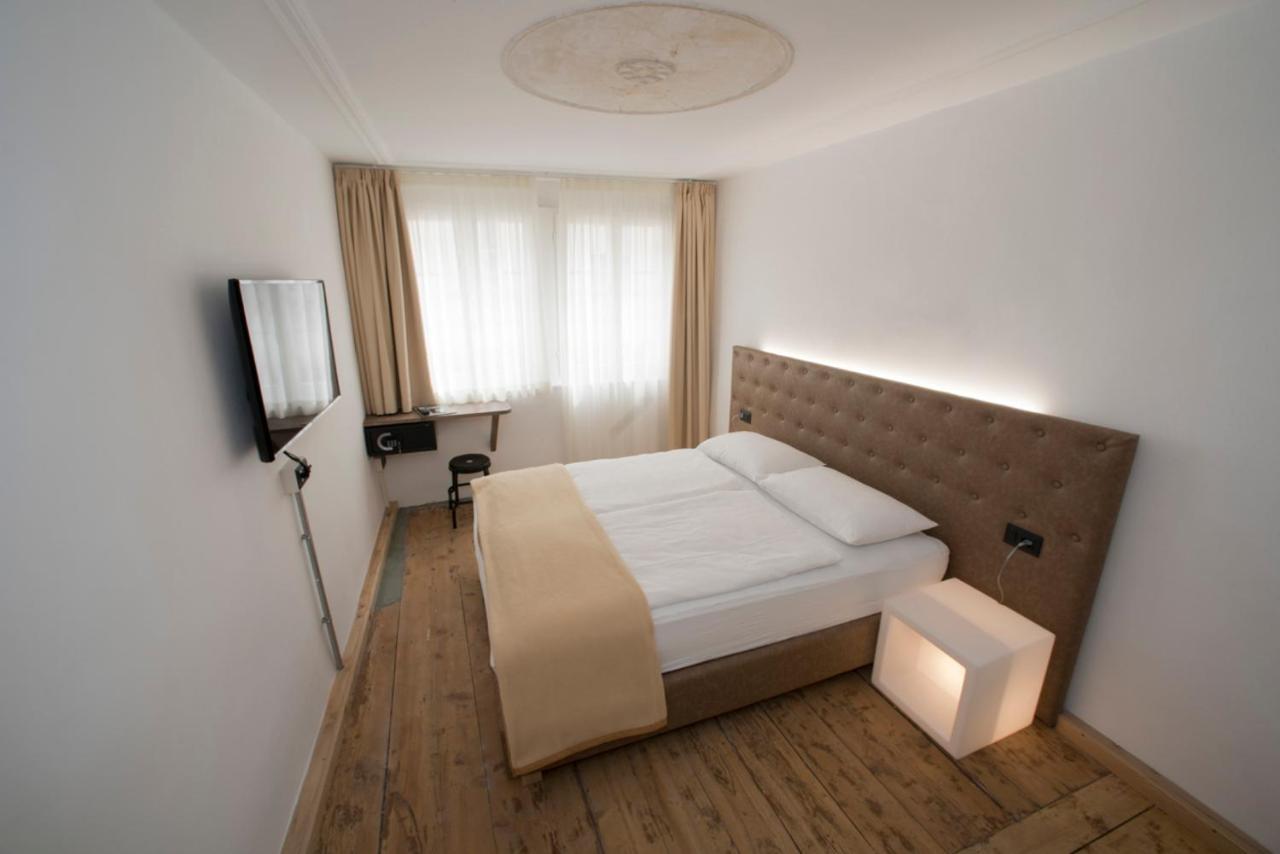 Sir Thomas Bed And More Bolzano Exteriör bild